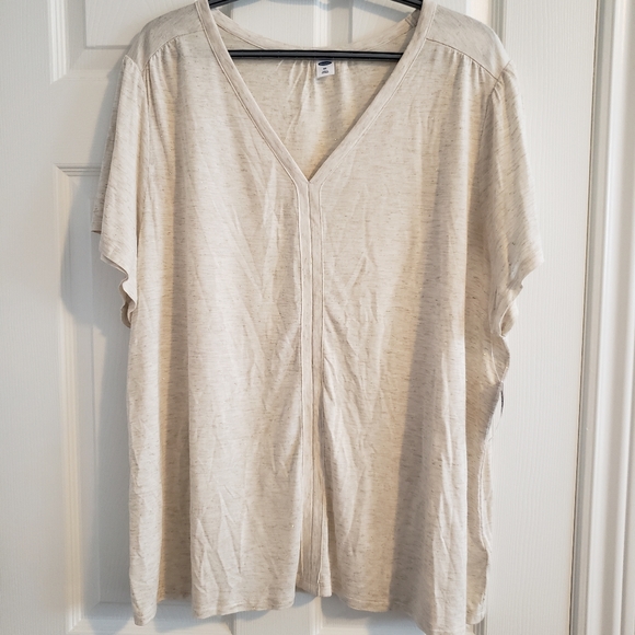 Vneck tshirt with shirred shoulder detail, XXL - Picture 2 of 6